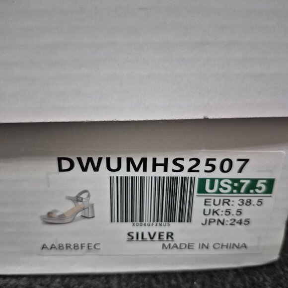 Platform Sandals - Picture 7 of 11